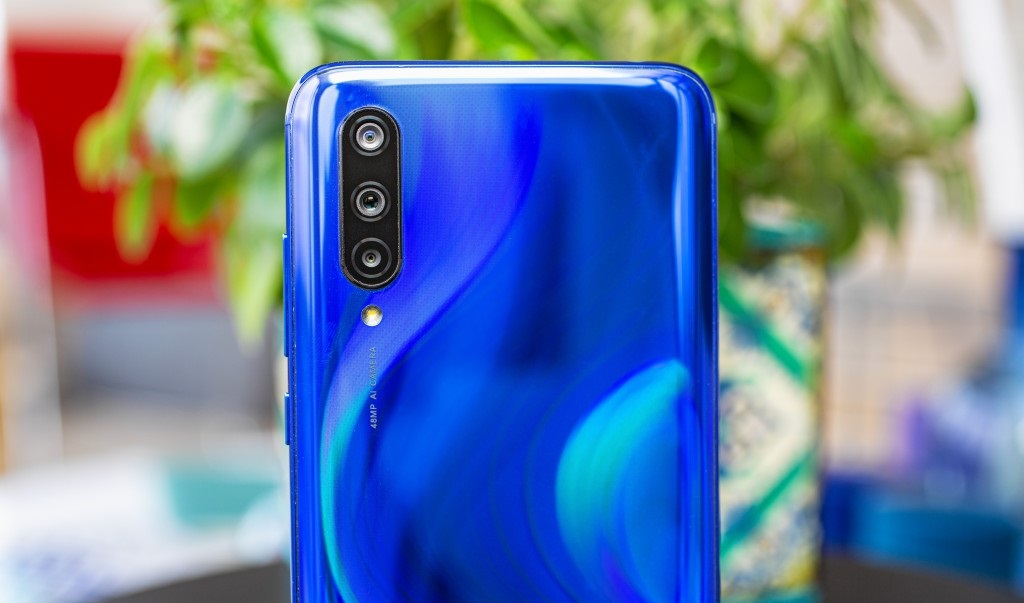 Xiaomi Mi 9 Lite M1904F3BG Dual SIM 128GB Mobile Phone